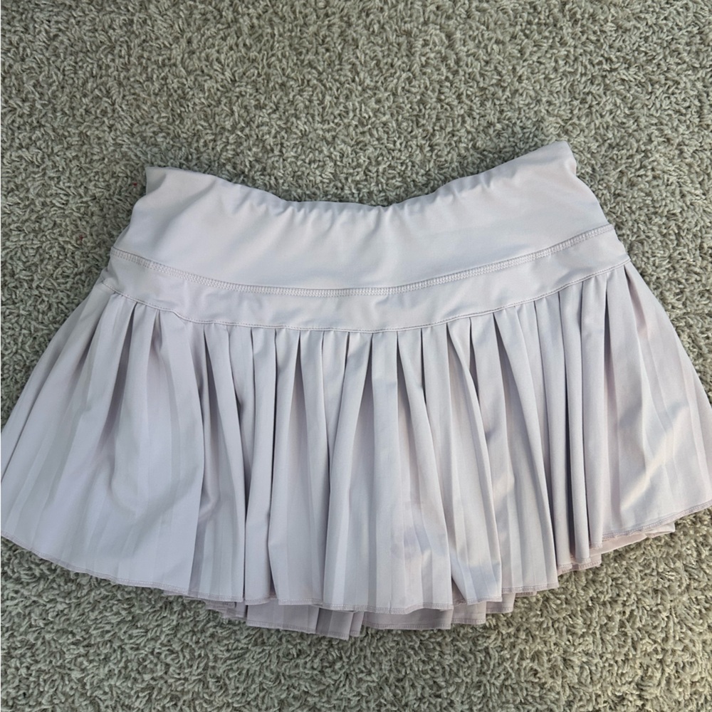 Gold hinge skirt